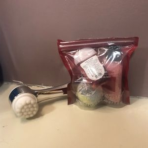 Bath & Body Works Mini Present Bag + Face Massager- opened lightly used brush